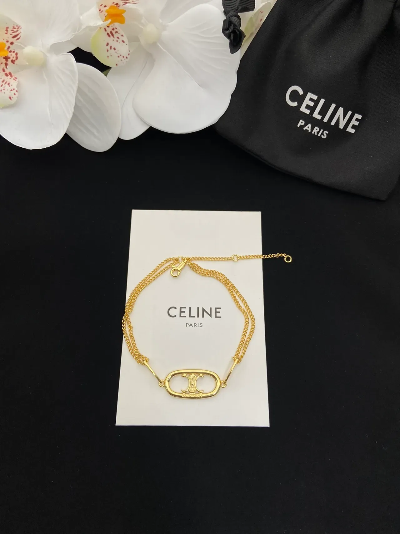Celine Triomphe Collier Chaîne Or Blanc Pendentif Ovale Logo 7