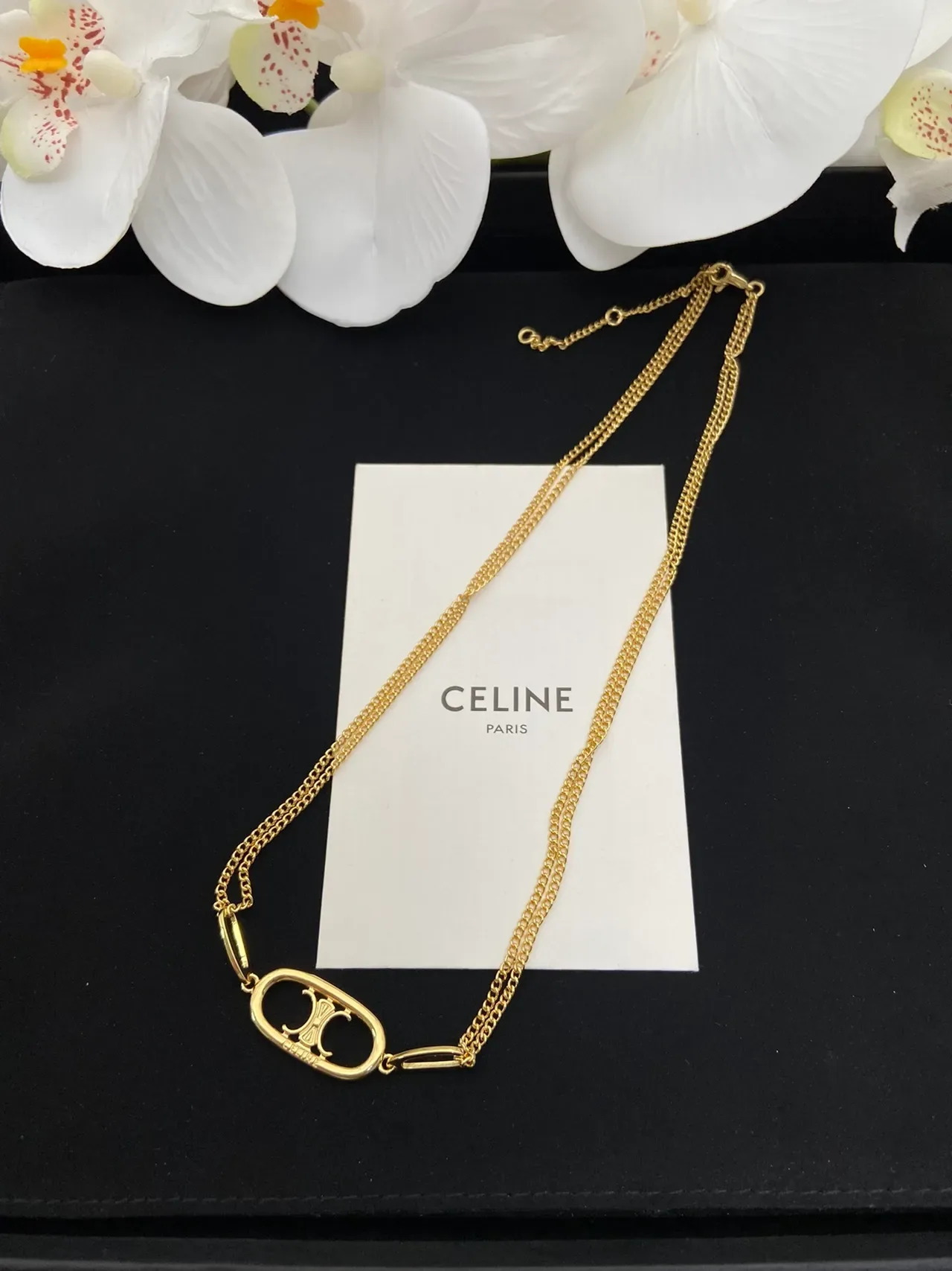 Celine Triomphe Collier Chaîne Or Blanc Pendentif Ovale Logo 8
