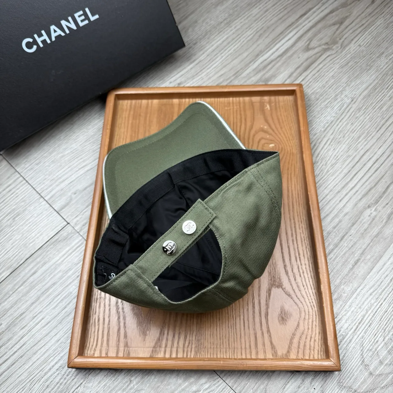 Chanel Black White Six-Panel Construction Embroidered Interlocking CC Logo Baseball Cap 5