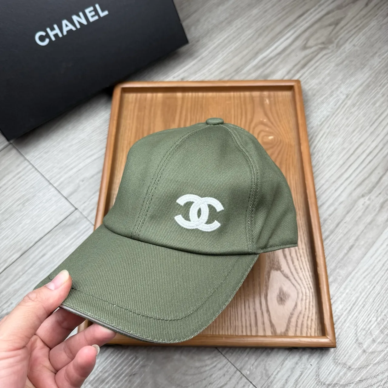 Chanel Black White Six-Panel Construction Embroidered Interlocking CC Logo Baseball Cap 7