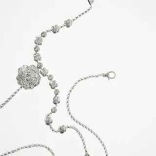 Chanel Camélia Silver White Floral Camellia Motif Pavé-Set Stones Necklace