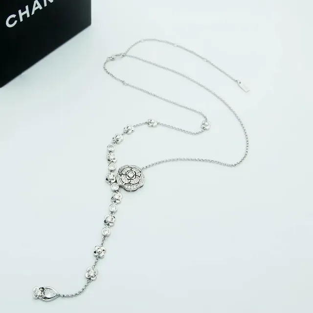 Colar Chanel Camélia Prata Branco Motivo Floral Camélia Pedras Pavé-Set 5