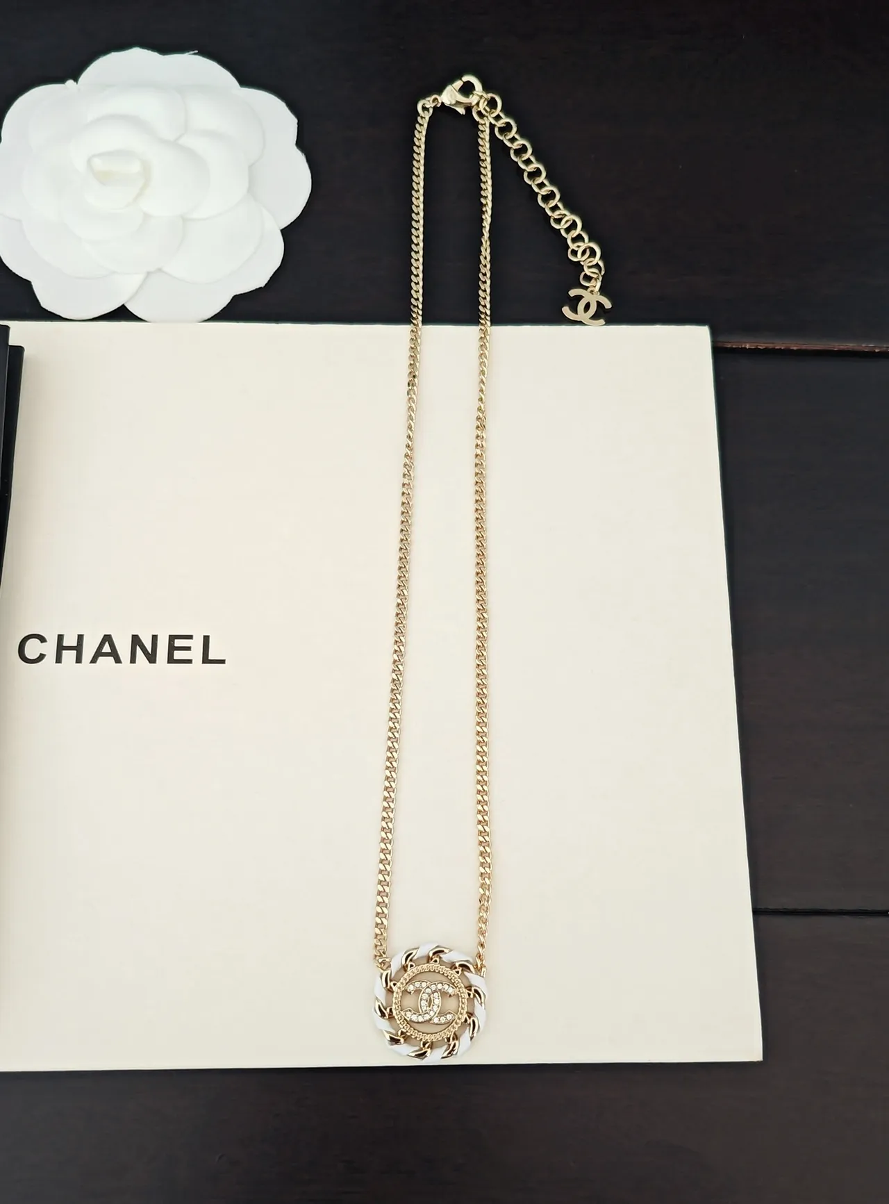Chanel Camellia Necklace Gold Tone White Ceramic Interlocking CC Logo Necklace 5