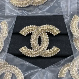 Chanel CC Brooch Gold-Tone Crystal-Encrusted Ornate Filigree Brooch