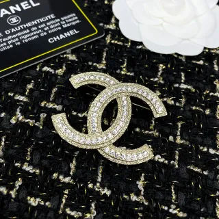 Chanel CC ब्रोच Pavé Crystal Gold-Tone Brooches