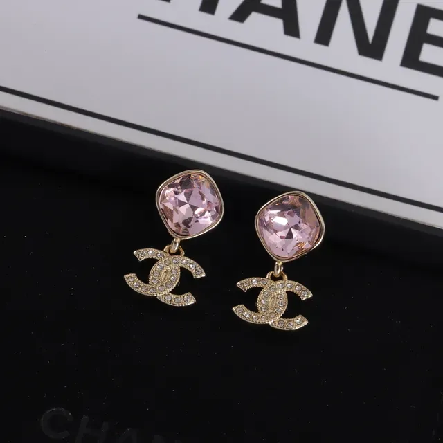 Chanel CC Drop Brincos Dourado Rosa com Cristais Cushion-Cut e Pavé com Logo 5