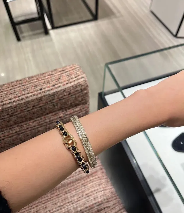 Chanel CC Logo Chain Gold Black Leather Insert Bracelet 7