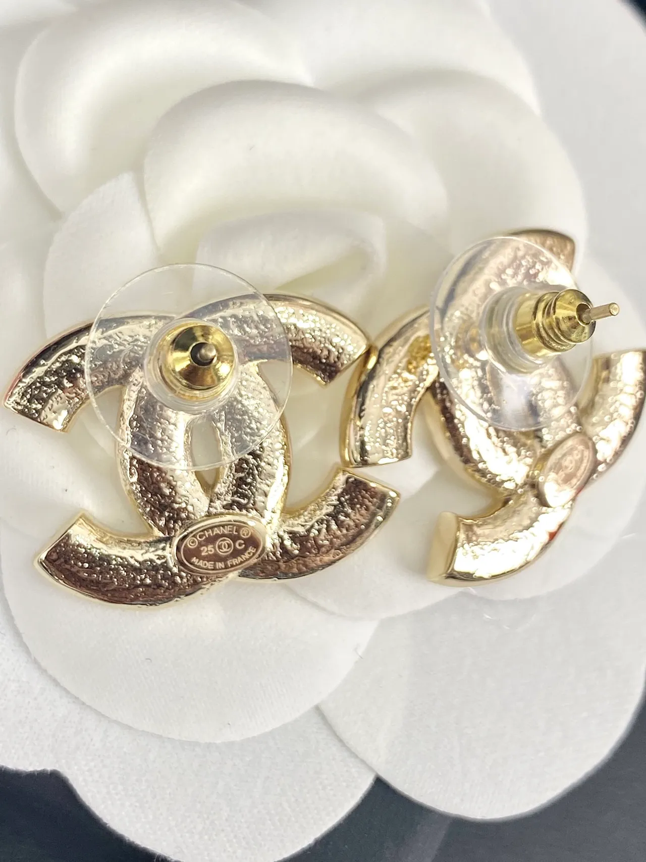 Chanel CC Logo Silver Gold Interlocking Pavé Crystal Embellishment Earrings 2