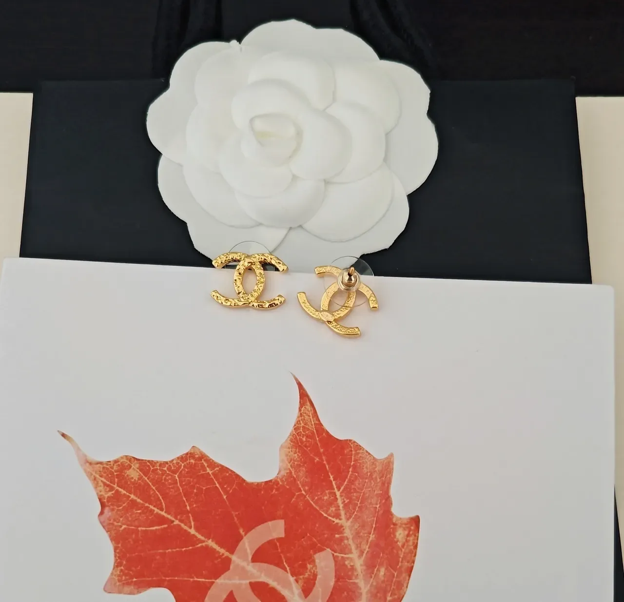 Chanel CC Logo Stud Gold Black Interlocking Earrings 3