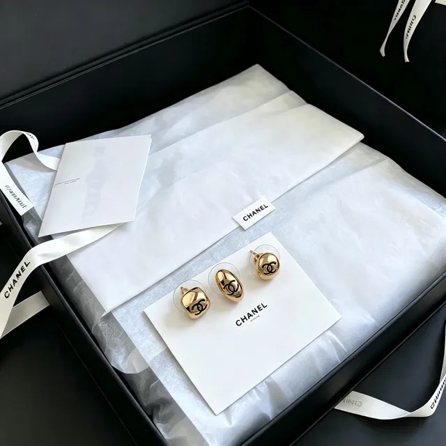 Chanel CC Logo Stud Gold Black Metallic Sculptural Earrings 7