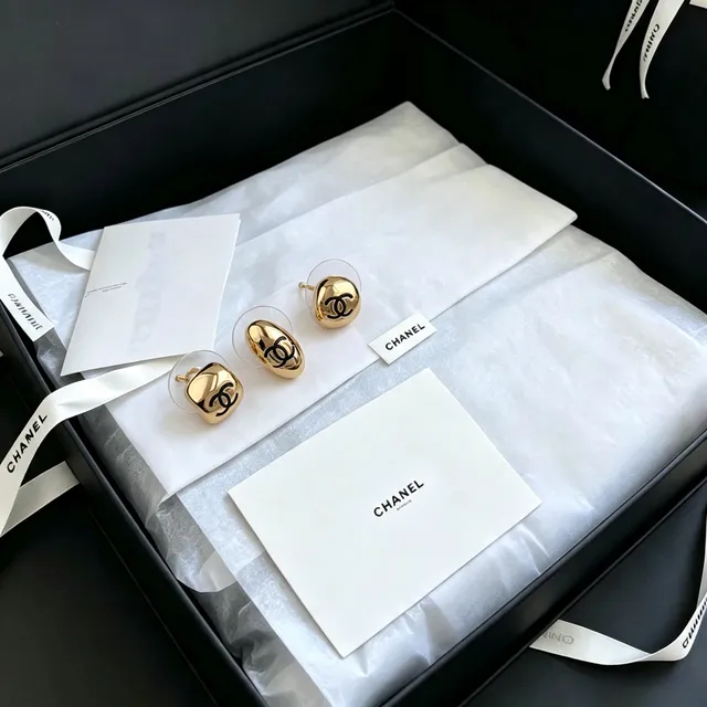 Chanel CC Logo Stud Gold Black Metallic Sculptural Earrings 8