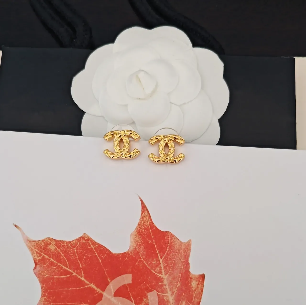 Chanel CC Logo Woven Gold-Tone Stud Earrings 4