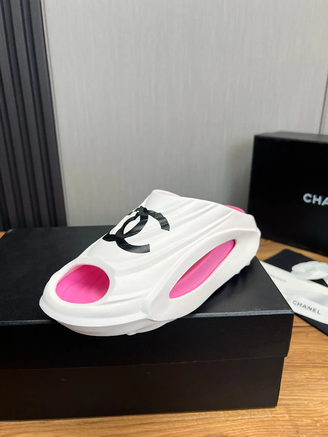 Chanel CC Slide White and Pink Slippers 2