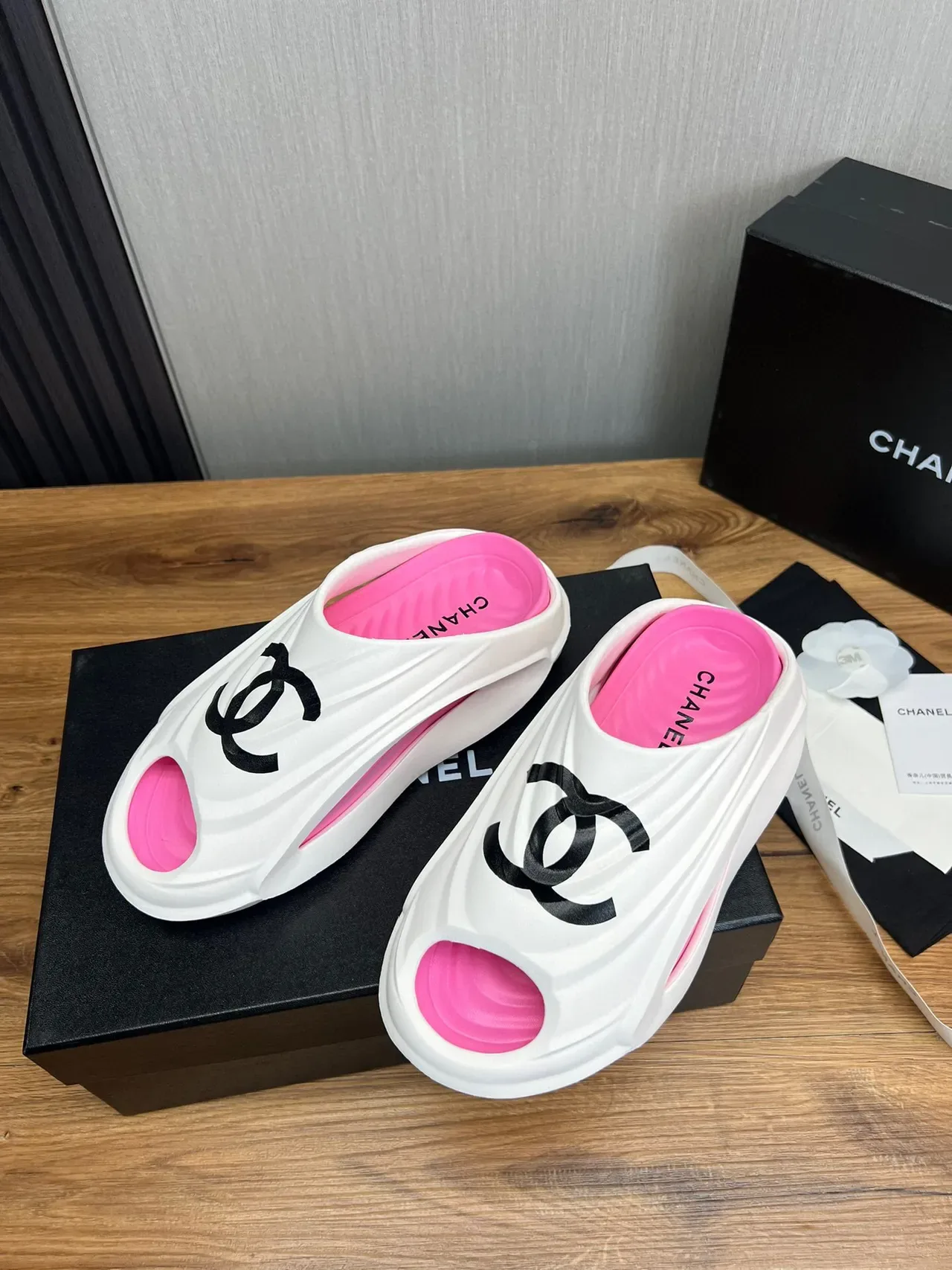 Chanel CC Slide White and Pink Slippers 6