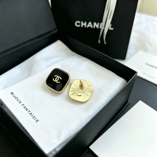 Chanel CC Square Black Enamel Gold-Tone Stud Earrings 6