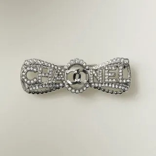 Chanel CHANEL ক্রিস্টাল লেটারিং পাপড়ি ব্রোচ