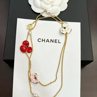 Chanel 花卉搪瓷和珍珠金色链条项链