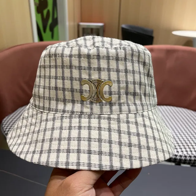 Chanel Interlocking CC Logo प्लेड बकेट हट 3