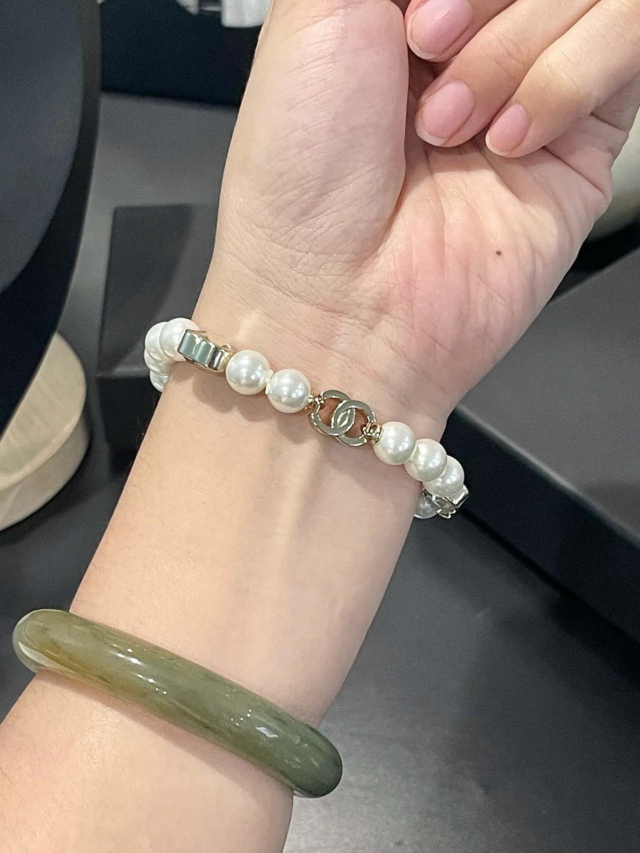 Chanel Bracelet perles or blanc cœurs-crystals accents bracelet 5