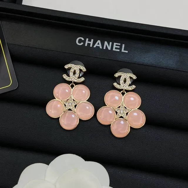 Chanel Boucles d'Oreilles Rose Beige Floral Cluster Cabochon 5