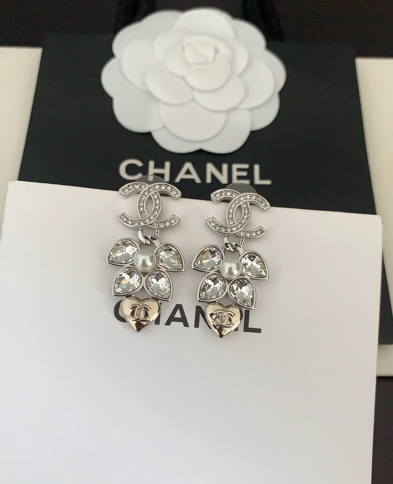 Chanel Silver Gold Interlocking CC Logo Pavé-Crystal Embellished Earrings 3