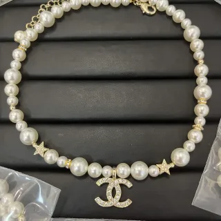 Chanel White Gold Pearl Strand Hardware Necklace