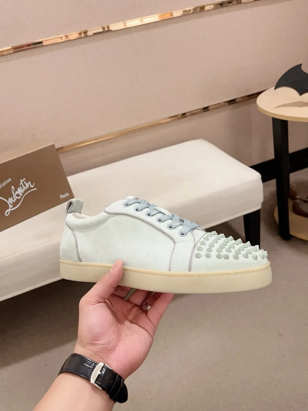 Christian Louboutin Bleu Beige Cap Toe Spiked Upper Daim Lifestyle Sneakers 4