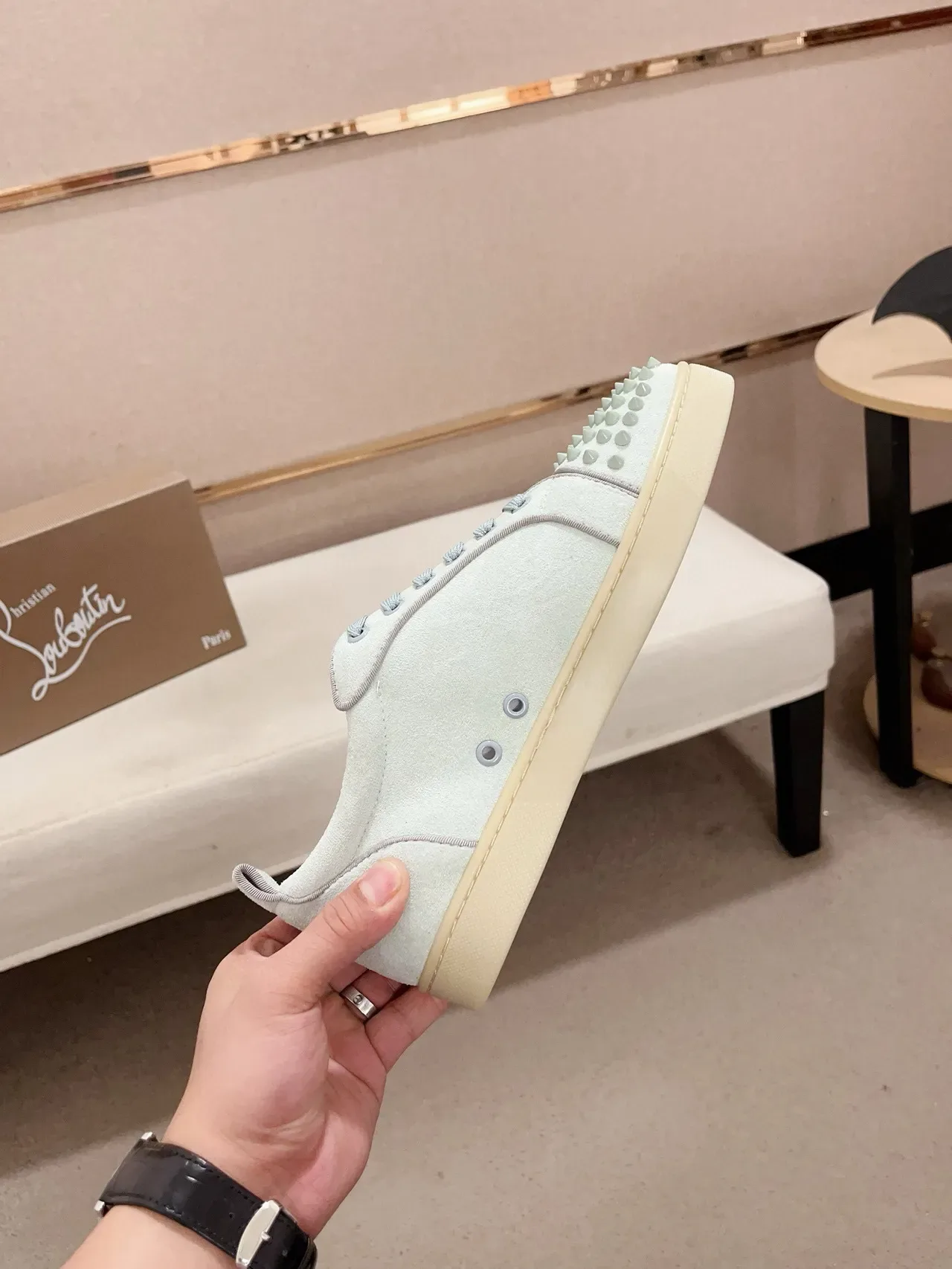 Christian Louboutin Bleu Beige Cap Toe Spiked Upper Daim Lifestyle Sneakers 5