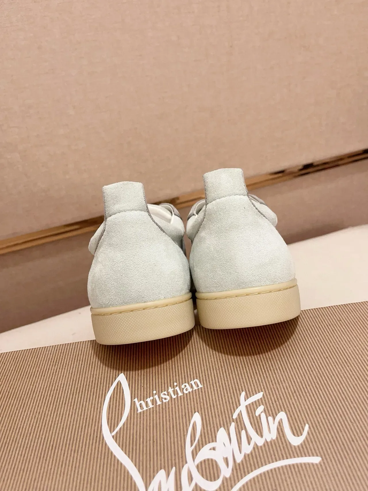 Christian Louboutin Bleu Beige Cap Toe Spiked Upper Daim Lifestyle Sneakers 8
