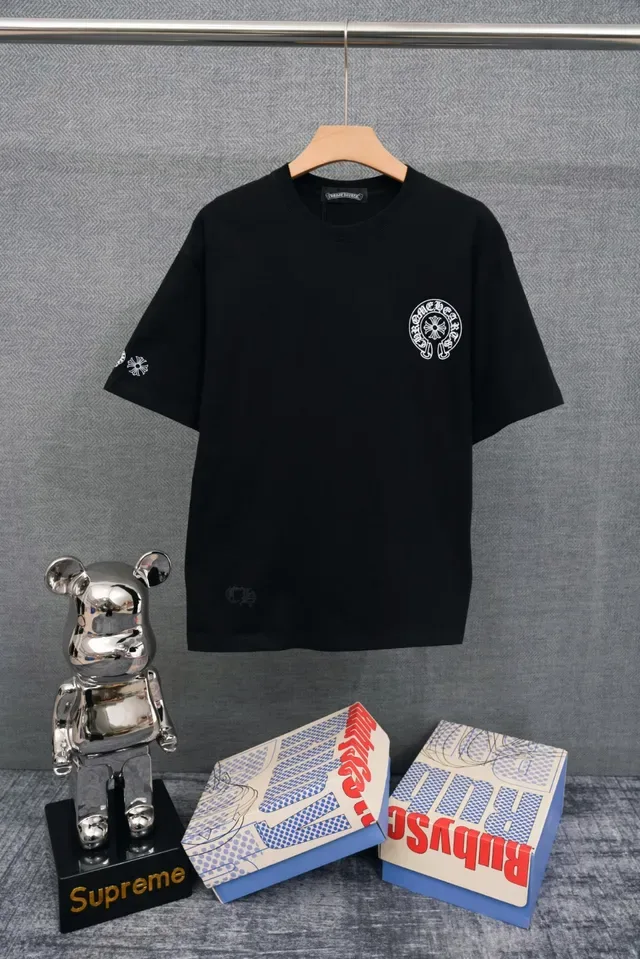 Chrome Hearts Circular Crest Embroidered White T-Shirt 3