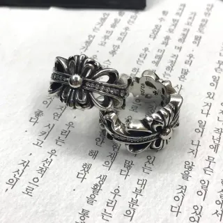 Chrome Hearts ক্রস ফ্লাওয়ার পাভে সিলভার রিং