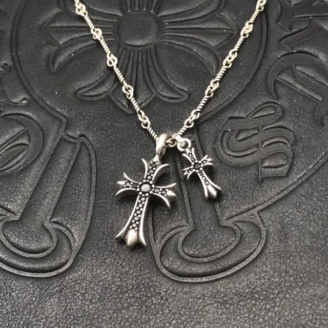 Chrome Hearts Double Cross Pingente Preto Pavé 6