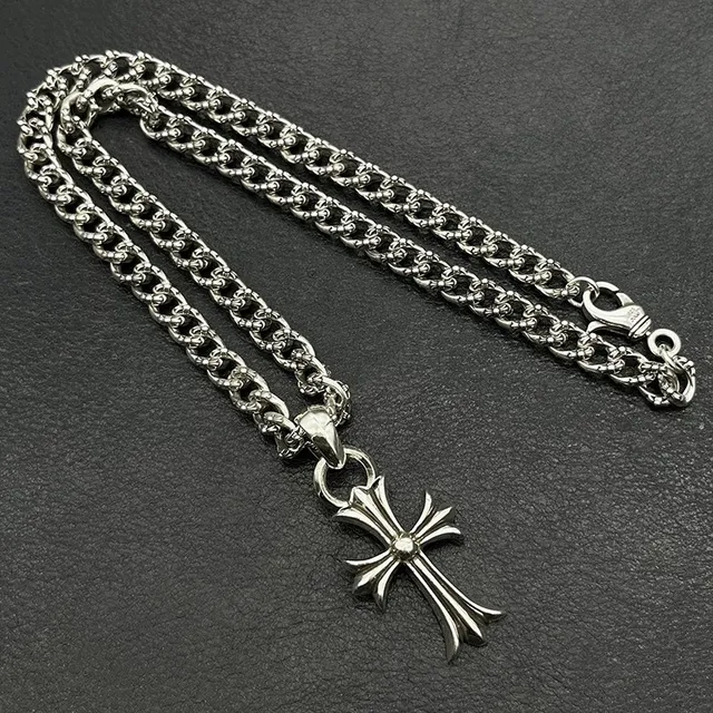 Chrome Hearts Gothic Cross Silver-Tone Necklace 3
