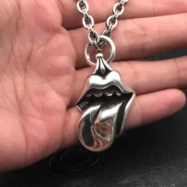 Collier pendentif langue Chrome Hearts Rolling Stones 3