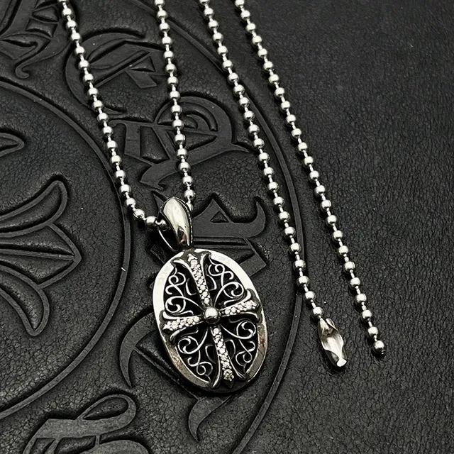 Chrome Hearts Argent Noir Orné Filigrane Pavé-Set Pierres Collier 8