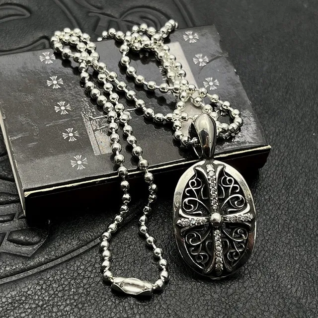 Chrome Hearts Argent Noir Orné Filigrane Pavé-Set Pierres Collier 9