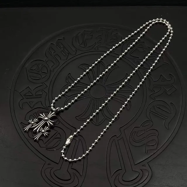 Chrome Hearts Collier à pendentif Triple Cross 6