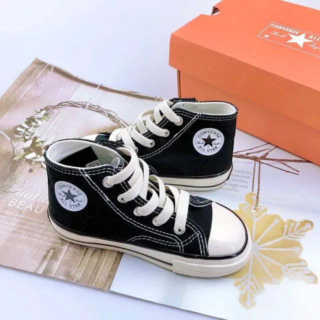 Converse কালো সাদা ক্যানভাস উপর ভুলকানাইজড রাবার সোল লাইফস্টাইল স্নিকার্স 18
