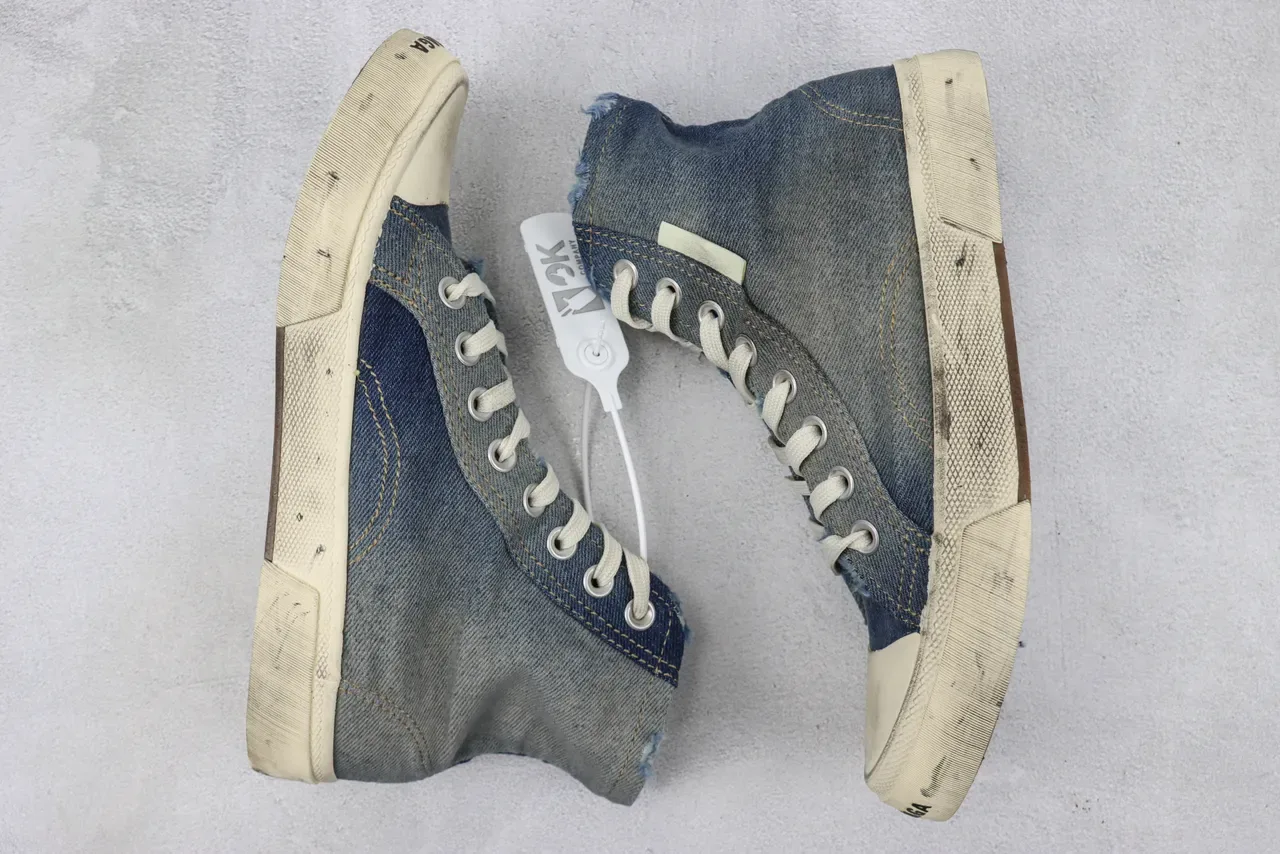 Converse حذاء رياضي أسلوب حياة أزرق بيج مع الجزء العلوي من الجينز عالي الارتفاع 2
