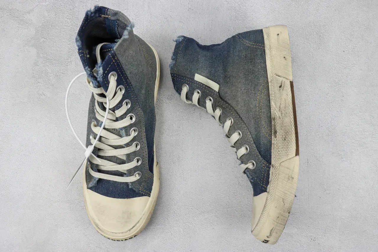 Converse حذاء رياضي أسلوب حياة أزرق بيج مع الجزء العلوي من الجينز عالي الارتفاع 3