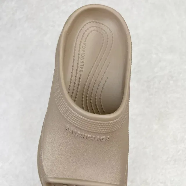 Crocs Echo Clog Beige Plataforma Espuma Moldada Zueco 6