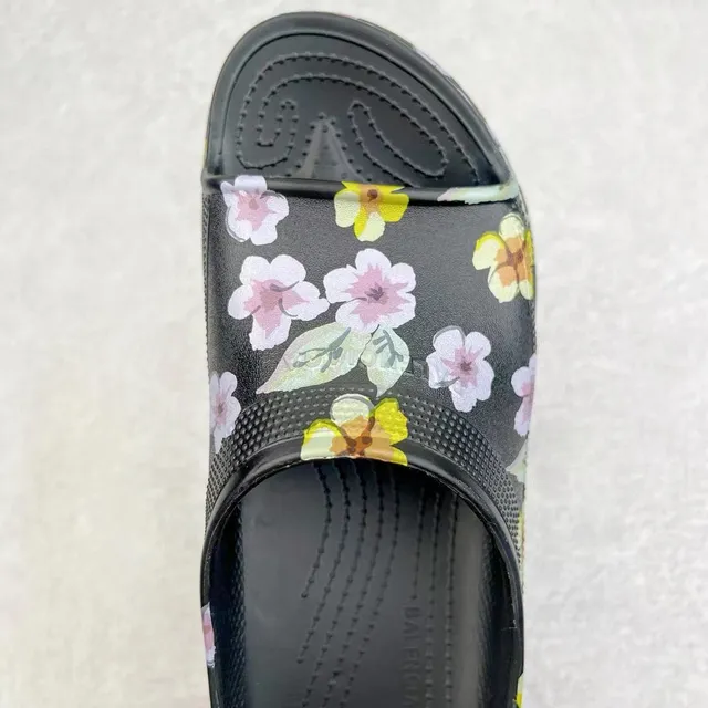 Crocs Echo Clog Floral Print Black Platform Clog 7