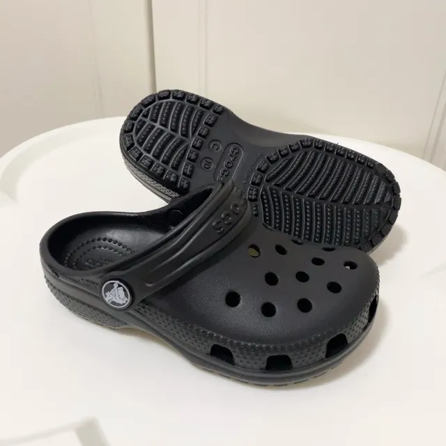 Crocs أبيض رغوة مبللة مثقبة علوية كلوج 6