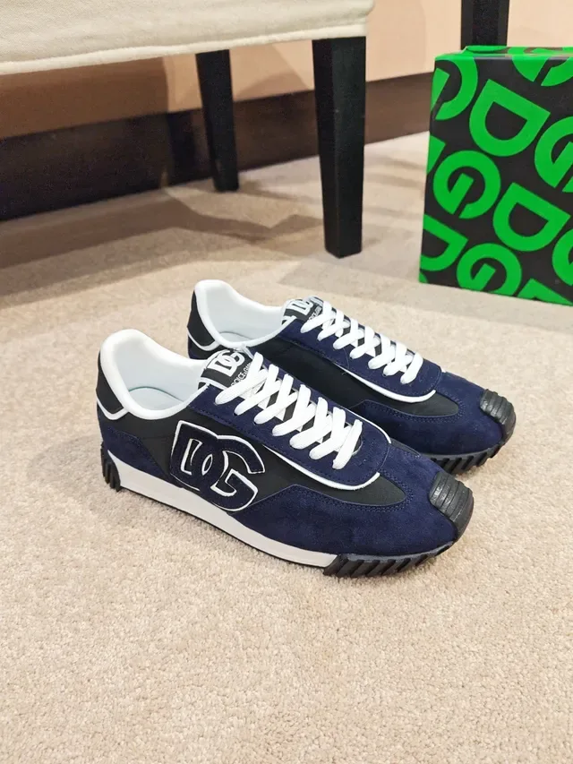 DC Shoes Navy and Black Logo Lifestyle Sneakers 4