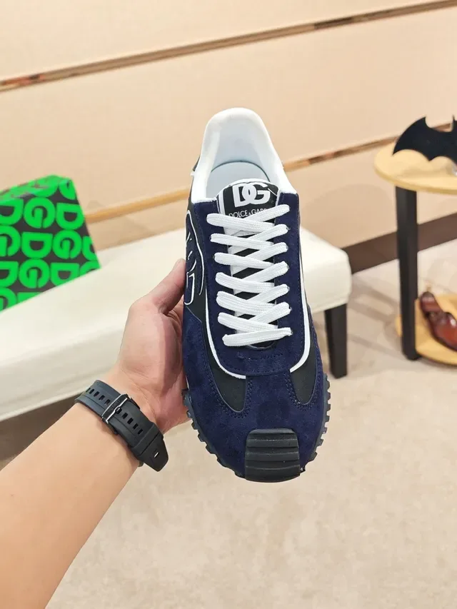 DC Shoes Navy and Black Logo Lifestyle Sneakers 5