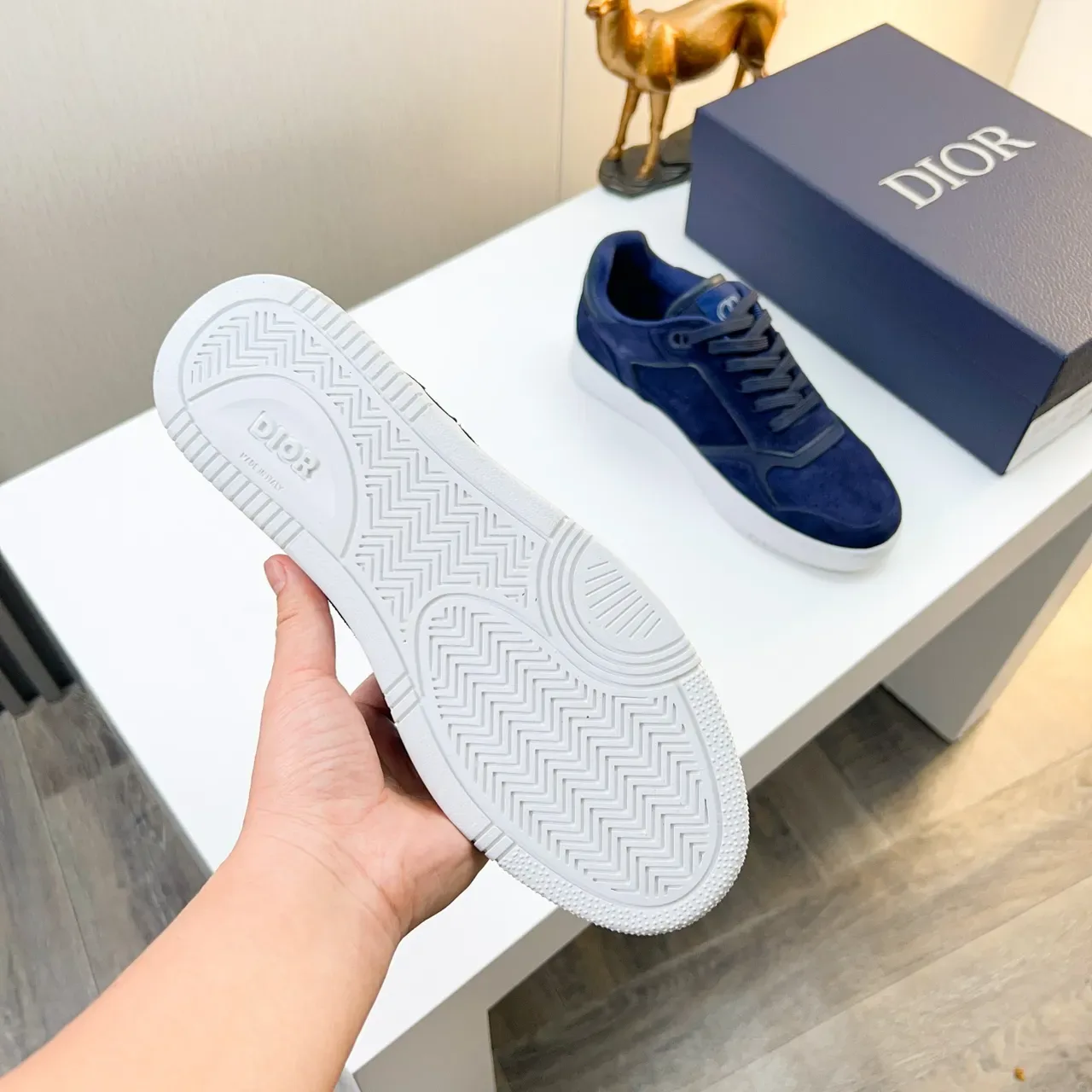 Dior B22 Navy White Suede Structured Paneling Lifestyle Sneakers 4