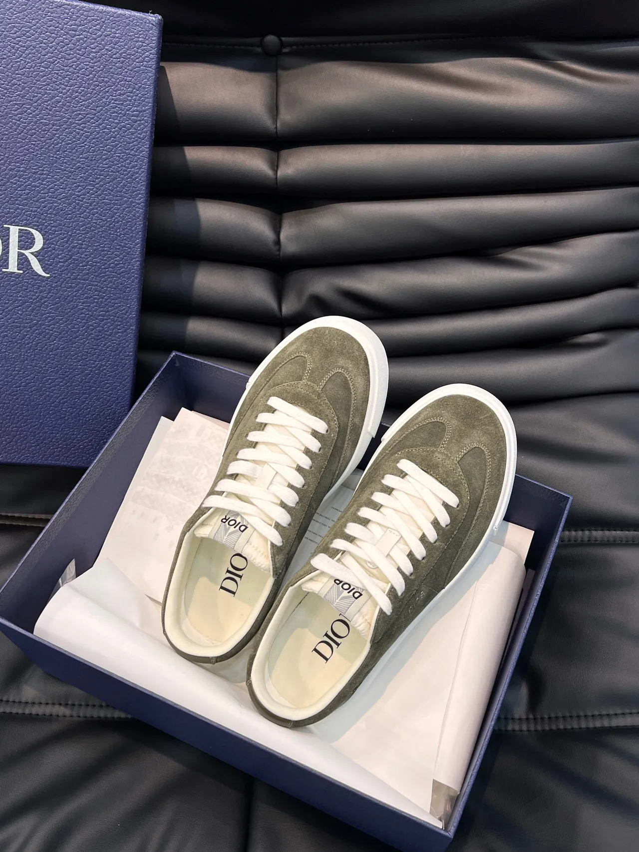 Dior B23 Army Green White Suede Upper Low-Top Lifestyle Sneakers 4