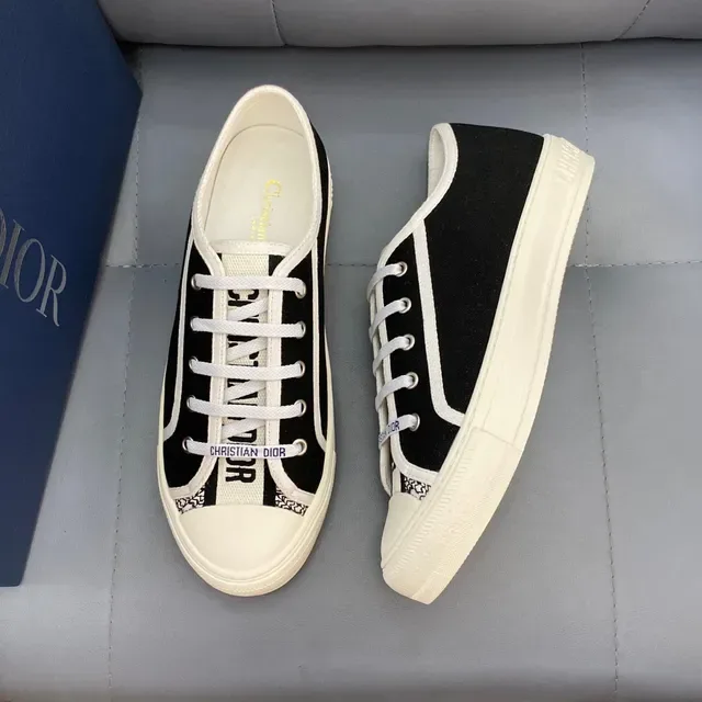 Dior B23 Black and White Canvas Lifestyle Sneakers 4