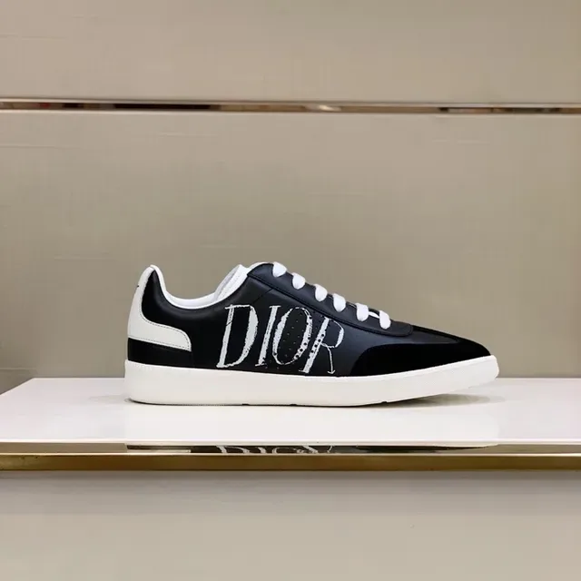 Dior B23 Black and White Logo Lifestyle Sneakers 2