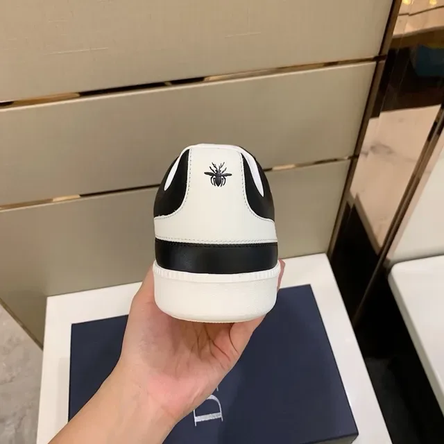 Dior B23 Black and White Logo Lifestyle Sneakers 3